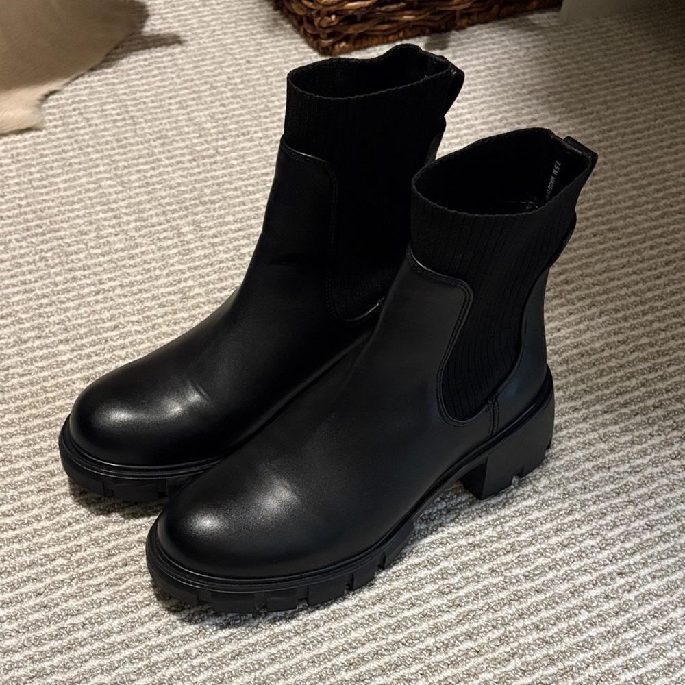 Steve Madden Black Ankle Booties